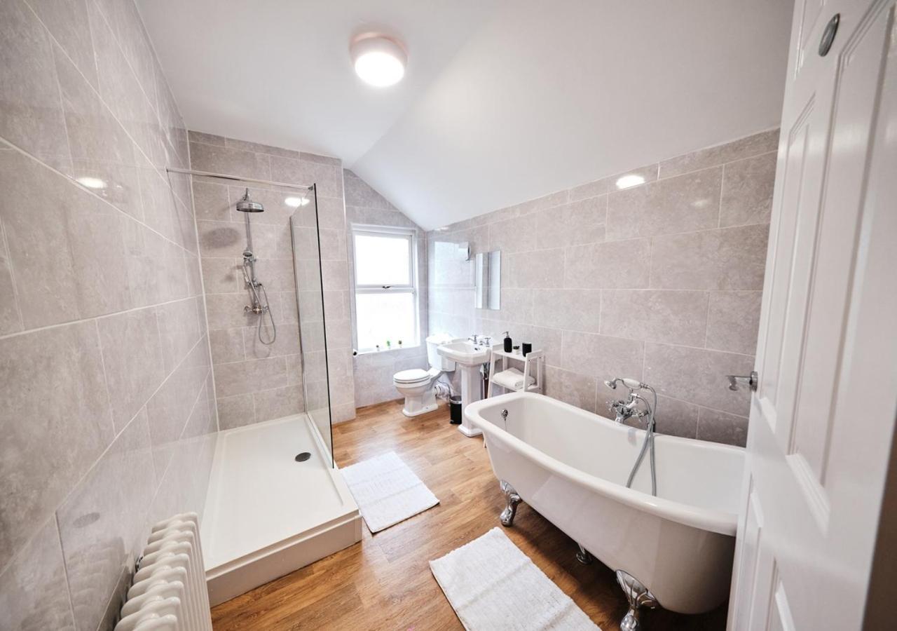 Aspen, 3 Bedrooms With Parking Birmingham Dış mekan fotoğraf